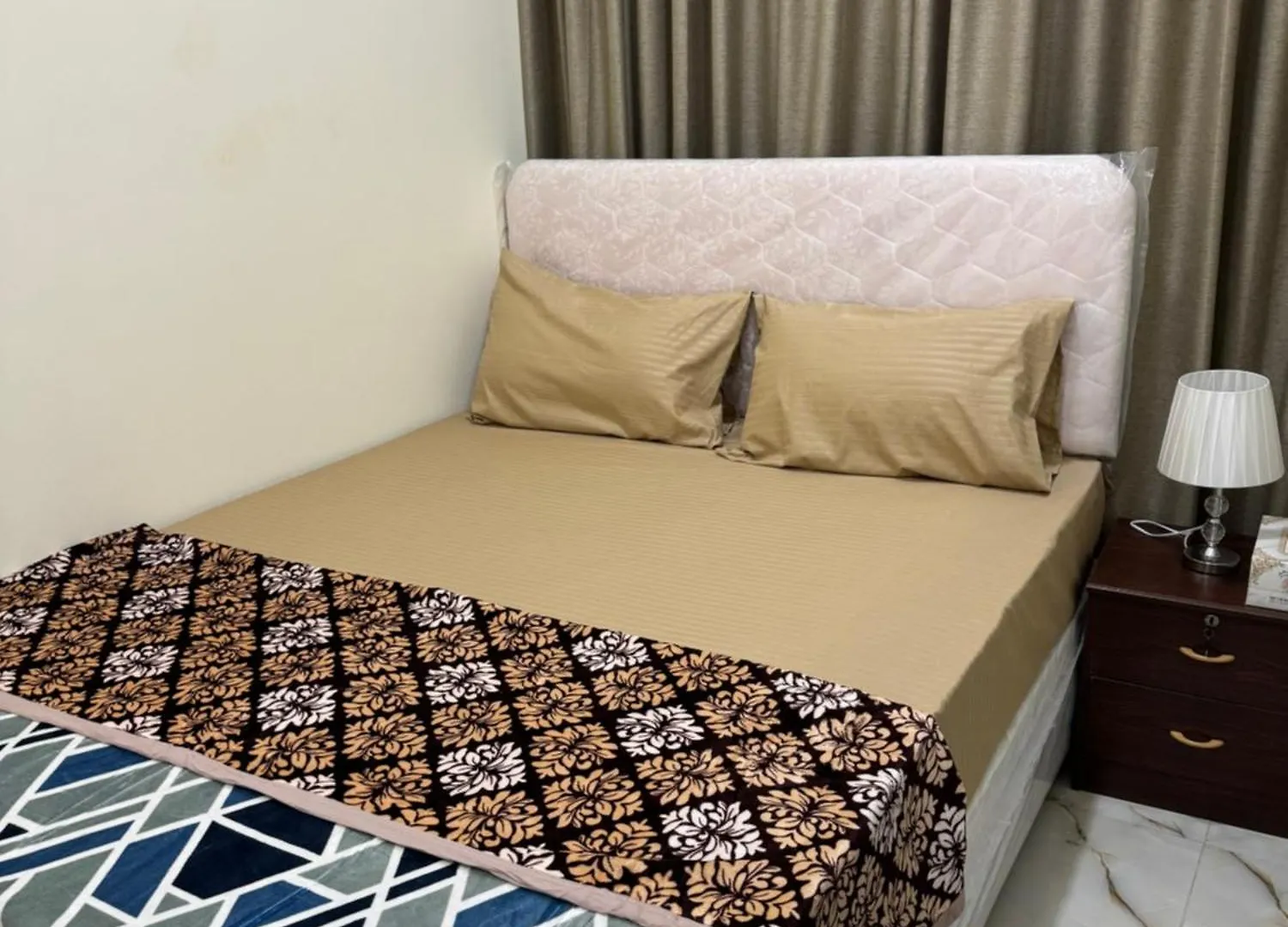Homestay Brand New Furnished Studio Appartment Near Union Metro Station Dubai