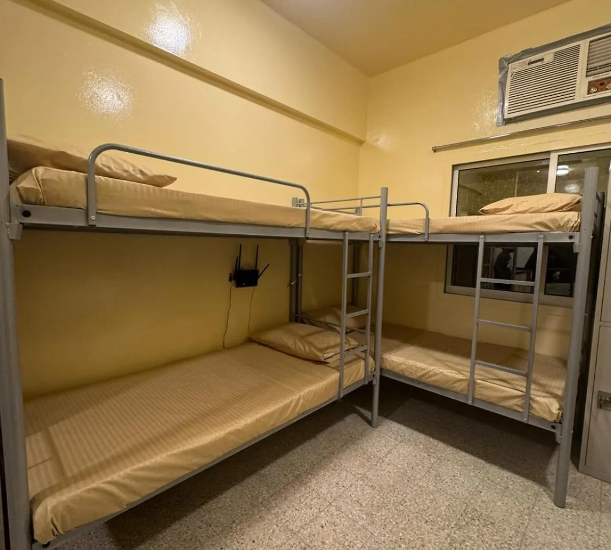 Brand New Furnished Studio Appartment Near Union Metro Station Dubai Homestay